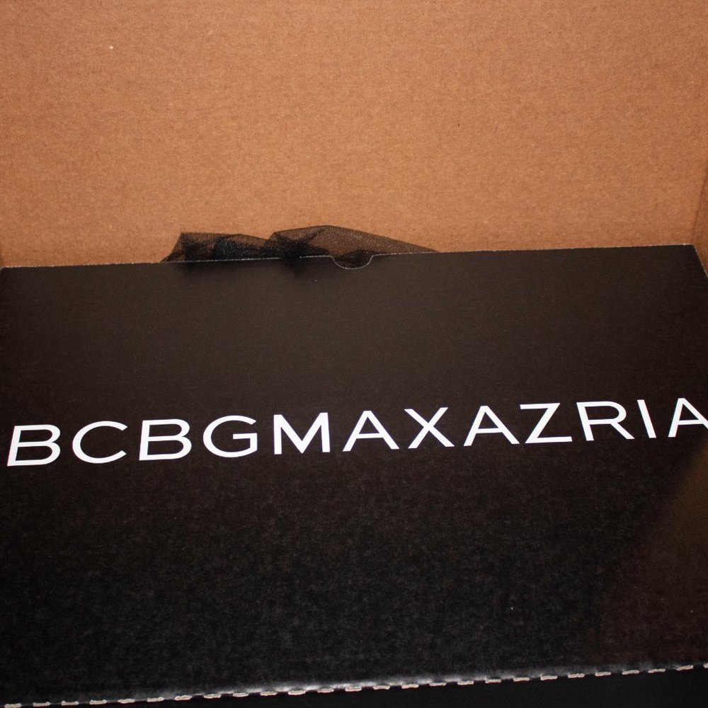 SOLD
BCBGMAXAZRIA
Tiered Tulle Ruffle Skirt - Picture 8 of 11